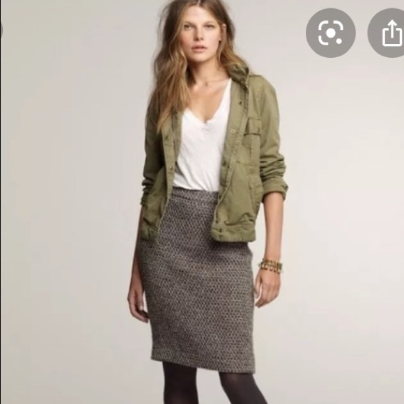 J. Crew Factory Dresses & Skirts - J. Crew Factory Size 8 Timber Tweed Wool Blend Skirt‎